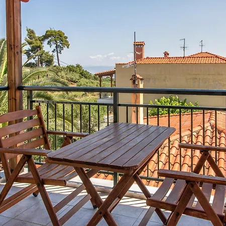 Estia Aparthotel *