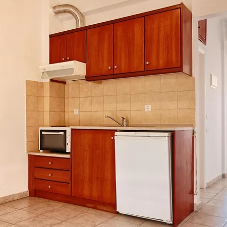 Estia Aparthotel